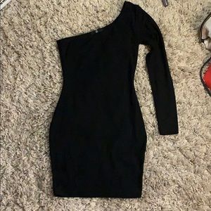 Black Missguided one shoulder dress